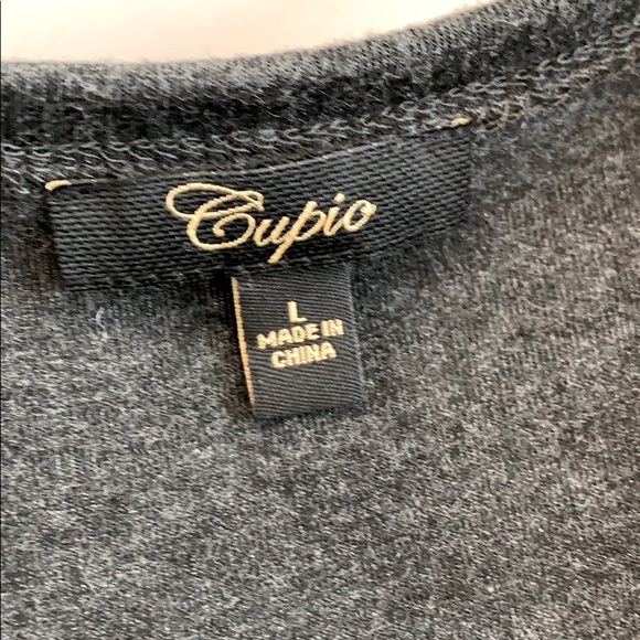 CUPIO Scoop Neck Charcoal Super Soft Tee - Picture 3 of 7